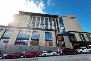 Cascade Hotel Outside Cascade Hotel Outside