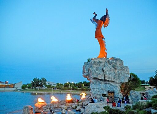 Unified communications services from Towner help Kansas businesses integrate voice, video, and chat.